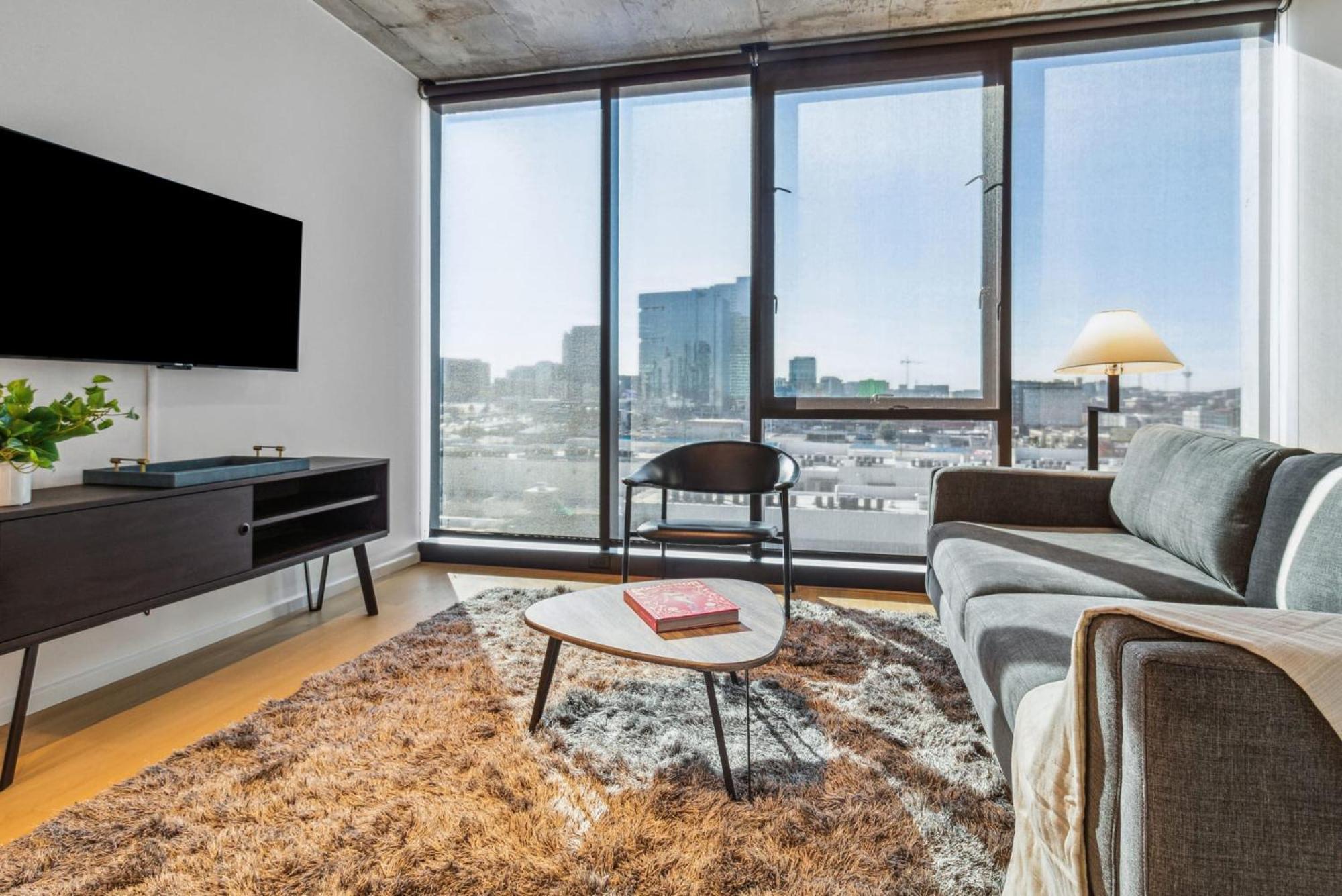 Contemporary City Living Apartments In Nashville Exteriör bild