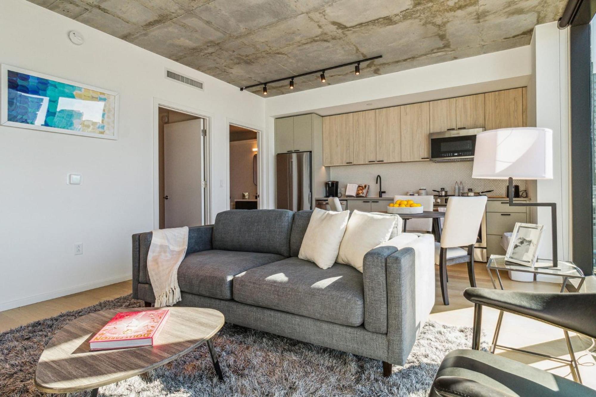 Contemporary City Living Apartments In Nashville Exteriör bild